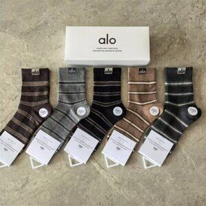 Alo Yoga Socks 5 Pack